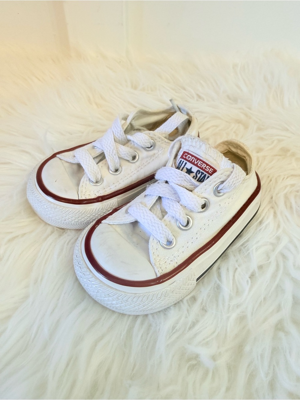 💫4/$25 •  Converse Chuck Taylor All Star Low Top Sneakers